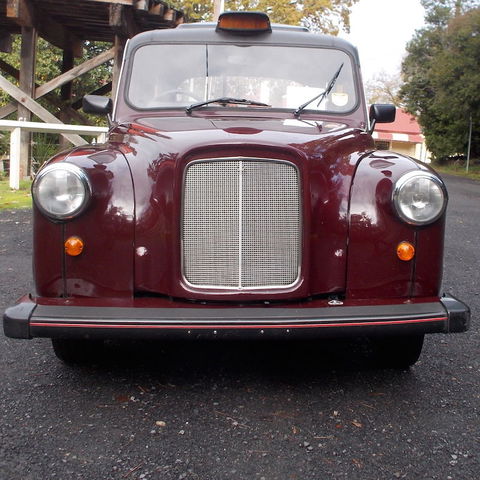 Vintage Fun Hire Cars - Attractions Sydney 5