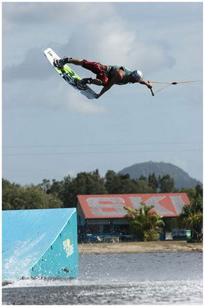 Suncoast Cable Watersports - Attractions Sydney 2