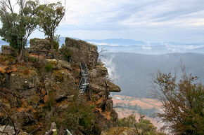Power's Lookout - Attractions Sydney 0