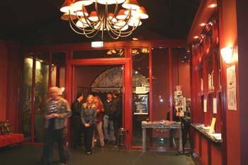The Tivoli - Attractions Sydney 0
