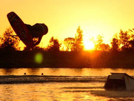 Bonney's WA Water Ski Park - Attractions Sydney 0
