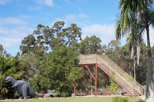 Mystery Craters - Attractions Sydney 1