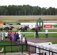 Pinjarra Race Club - Attractions Sydney
