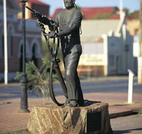 Miners Monument - Attractions Sydney