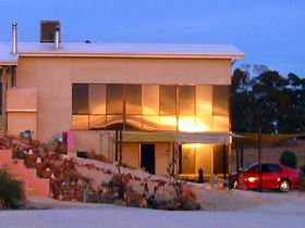 Mt Surmon Wines - Scarlattis Gallery - Attractions Sydney 0