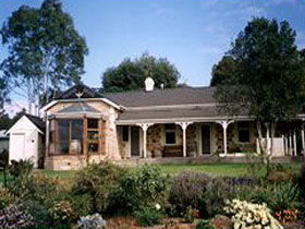 Phoenix Estate - Attractions Sydney 0