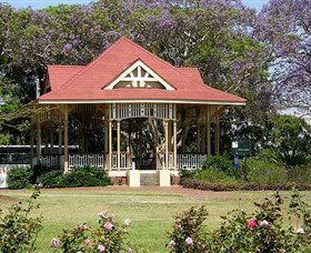 Gympie Memorial Park - Attractions Sydney 0