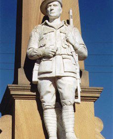 Beaudesert War Memorial - Attractions Sydney 0