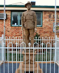 Soldier Statue Memorial, Chinchilla - Attractions Sydney 0