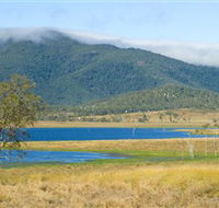 Lake Elphinstone - Attractions Sydney
