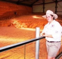 Dinosaurs and Opals Four Wheel Drive Track - Attractions Sydney