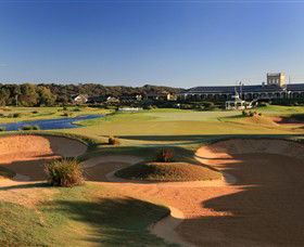 Eagle Ridge Golf Course - Attractions Sydney 0