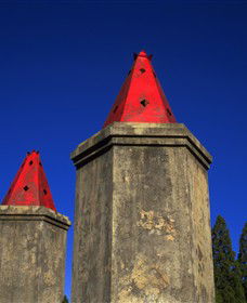 Chinese Burning Towers - Attractions Sydney 0