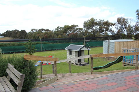Tuckerberry Hill - Attractions Sydney 5