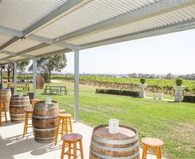 Avon Ridge Vineyard & Function Room - Attractions Sydney 0