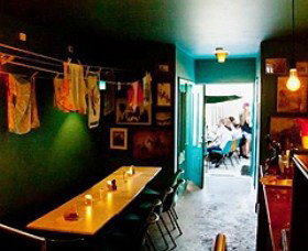 Darlie Laundromatic - Attractions Sydney 0