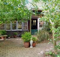 Gumnut Hideaway Gallery - Attractions Sydney