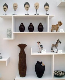 Swinging Swaggy Pottery, Gift Ware And Cafe - Attractions Sydney 0