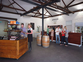 Johnston Oakbank Cellar Door - Attractions Sydney 1