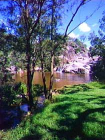 Coomba Falls - Attractions Sydney 1