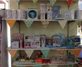 Corryong Newsagency - Attractions Sydney 2