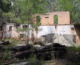 Newnes Shale Oil Ruins - Attractions Sydney 0