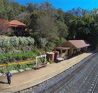 Spring Bluff Railway Station - Attractions Sydney