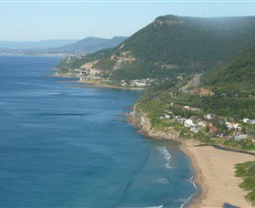 Bailey's Sydney - Tours For People Who Don't Like Tours - Attractions Sydney 0