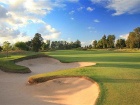 Glenelg Golf Club And Pinehill Bistro - Attractions Sydney 1