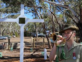 Macclesfield ANZAC Memorial Gardens - Attractions Sydney 2