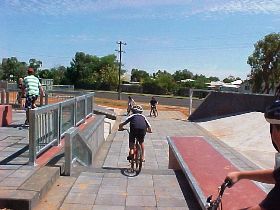 Charleville - Skate Park - Attractions Sydney 0
