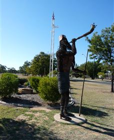 Jericho - The Trumpeter - Attractions Sydney 0