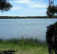 Lake Fellmongery Ski Lake - Attractions Sydney