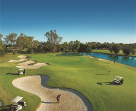 Murray Downs Golf & Country Club - Attractions Sydney 4