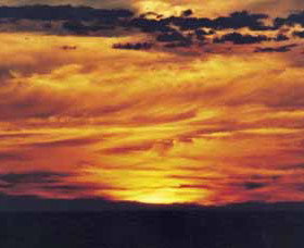 Hay Sunset Viewing Area - Attractions Sydney 0