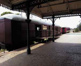 DUNERA  MUSEUM - Hay Internment And Prisoner Of War Camps Interpretive Centre - Attractions Sydney 6