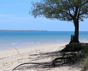 Dhamitjinya (East Woody Island) And Galaru (East Woody Beach) - Attractions Sydney 5
