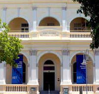 Perc Tucker Regional Gallery - Attractions Sydney