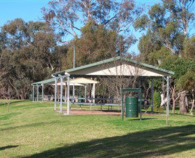 Gum Bend Lake - Attractions Sydney 2