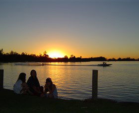 Gum Bend Lake - Attractions Sydney 7