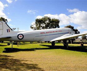 Douglas DC3 Dakota - Attractions Sydney 0