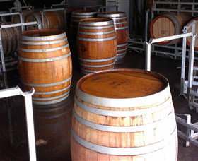 Red Earth Estate Vineyard - Attractions Sydney 7