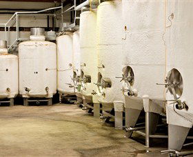 Chalkers Crossing Winery - Attractions Sydney 5