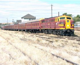 Lachlan Valley Railway - Attractions Sydney 1