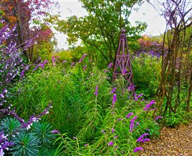 Out Of Town Nursery And Humming Garden - Attractions Sydney 7