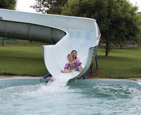 Albury Swim Centre - Attractions Sydney 0