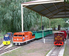 Holbrook Miniature Railway - Attractions Sydney 1