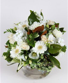 Judy Chirnside Flowers - Attractions Sydney 3
