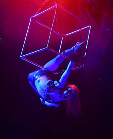 Dracula's Cabaret Restaurant - Attractions Sydney 4