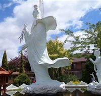 Sakyamuni Buddhist Centre/Van Hanh Monastery - Attractions Sydney